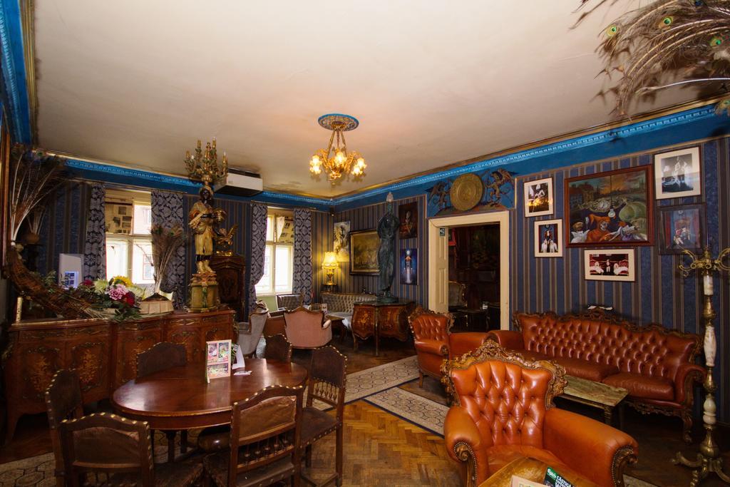 Hostel Pangeea Sibiu Bagian luar foto